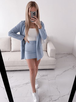 CORINA - ZAMSZOWY KOMPLET Z MARYNARKĄ I SPÓDNICĄ BŁĘKIT